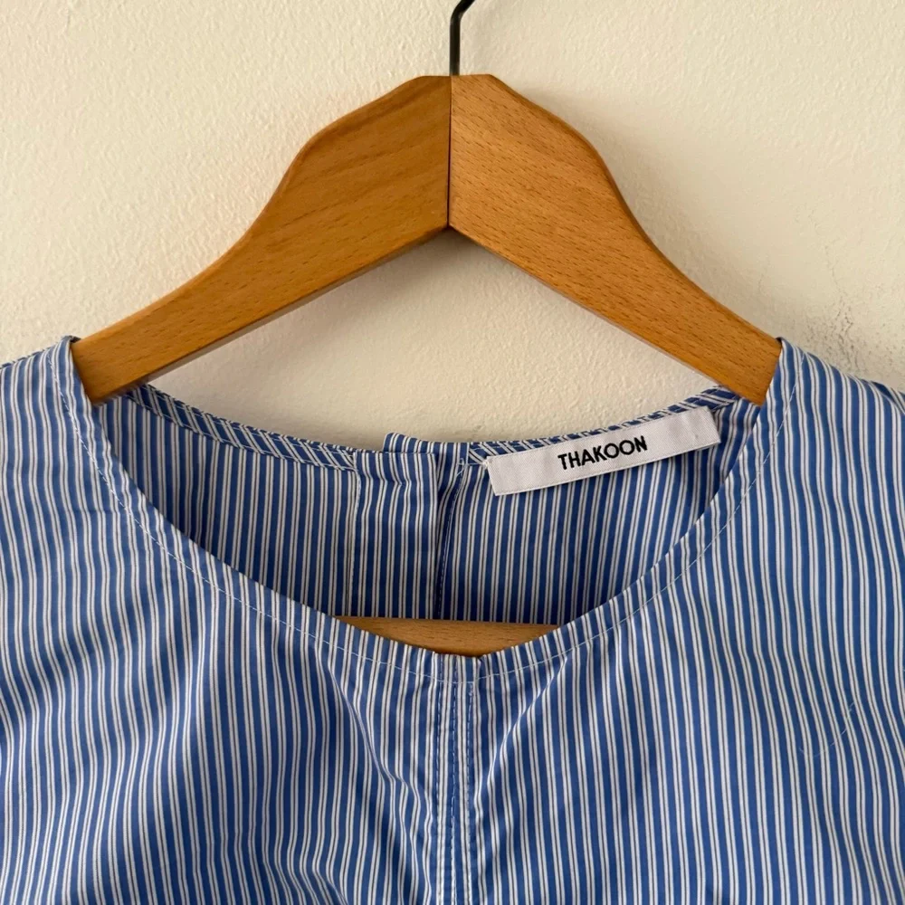 Thakoon Blue & White Pinstriped Rushed Button Back LS Blouse Size 10